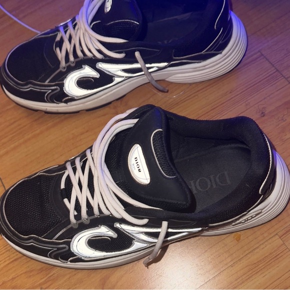 old shoes getting rid of - Picture 2 of 2